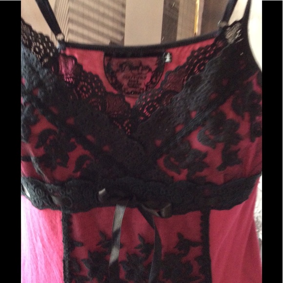 Couture Sexy lace nightgown - Picture 2 of 6